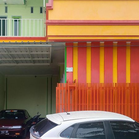 Reddoorz Syariah At Shakira Alesha Enggal Hotel Bandar Lampung Ngoại thất bức ảnh